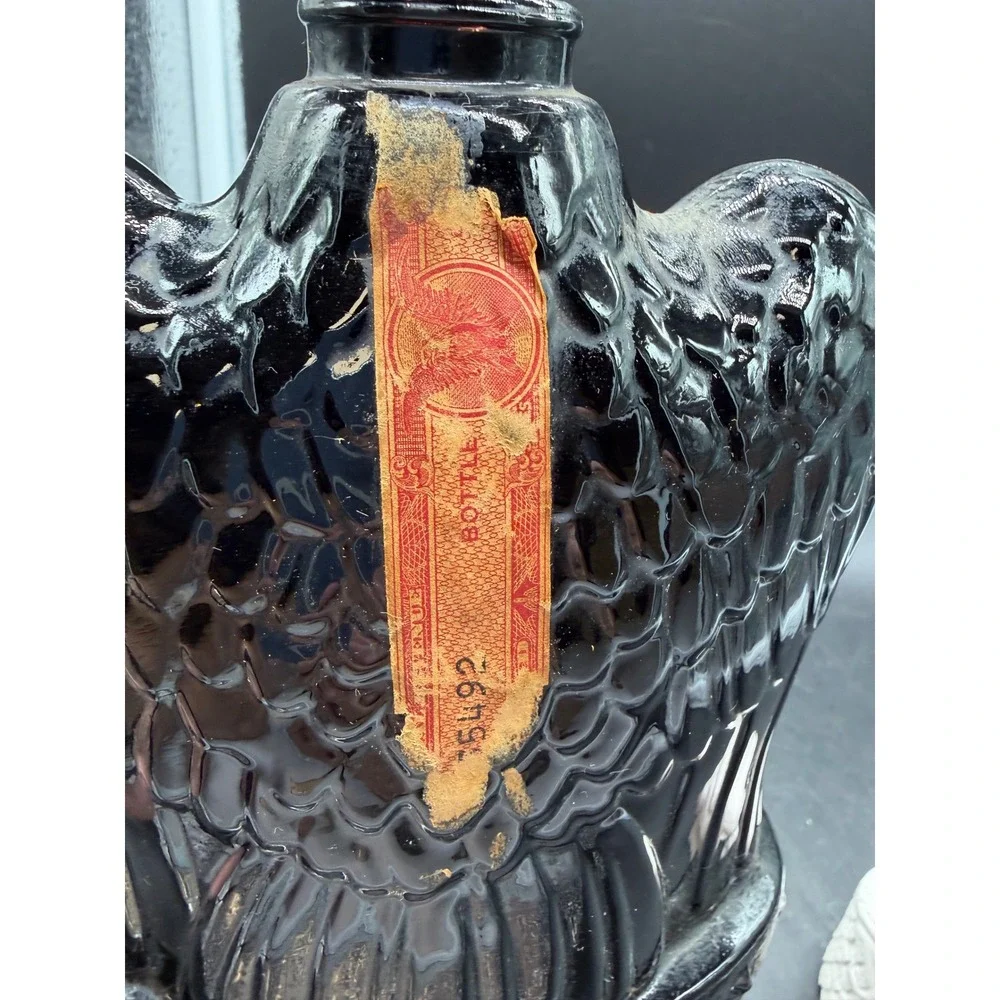 Vintage Fleischmanns Bicentennial Eagle Decanter Black Glass Bourbon Bottle